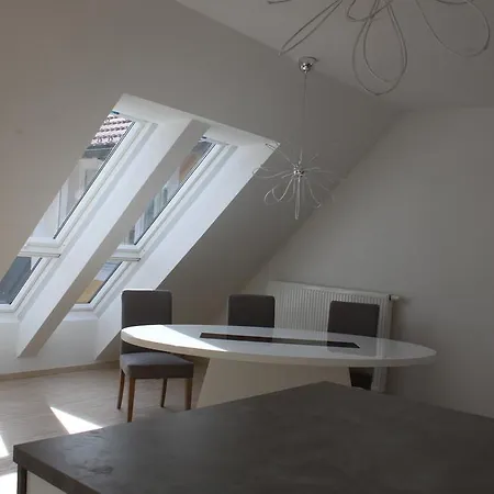 Apartament Campana *