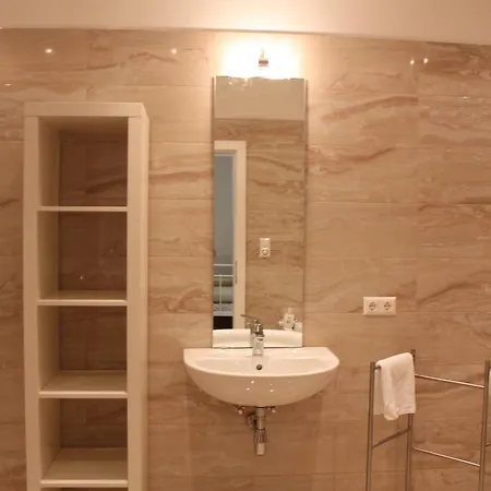 Apartament Campana *